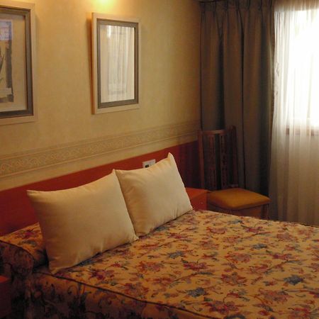 Hotel Esmeralda Select Mar del Plata Exterior photo